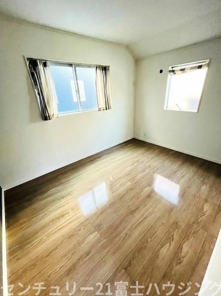 茅ヶ崎市十間坂２丁目の中古一戸建て