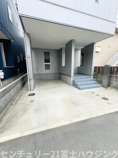 茅ヶ崎市十間坂２丁目の中古一戸建