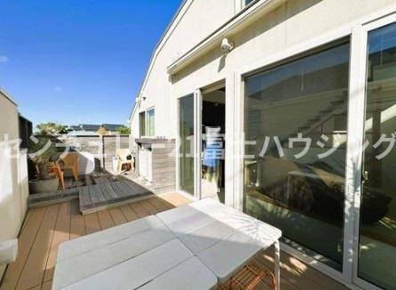 茅ヶ崎市中海岸４丁目の中古一戸建