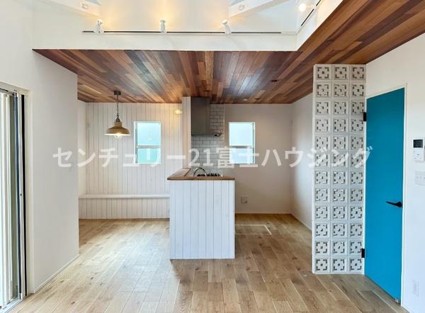 茅ヶ崎市松浪２丁目の新築一戸建