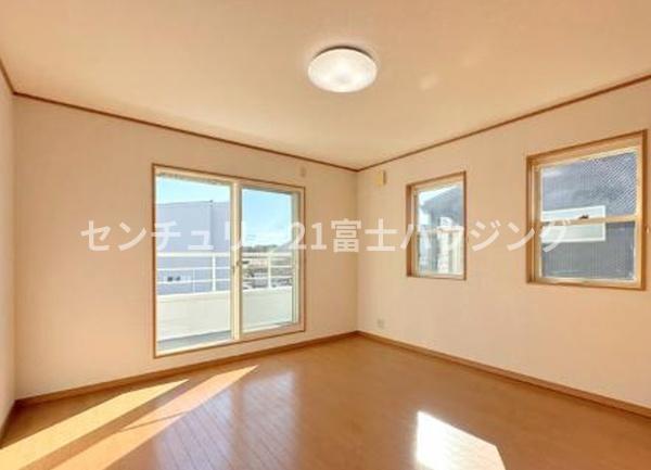茅ヶ崎市中島の中古一戸建て
