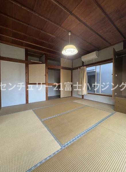藤沢市大鋸３丁目の中古一戸建て