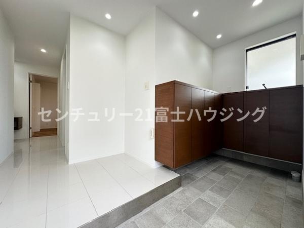 鎌倉市材木座６丁目の中古一戸建て