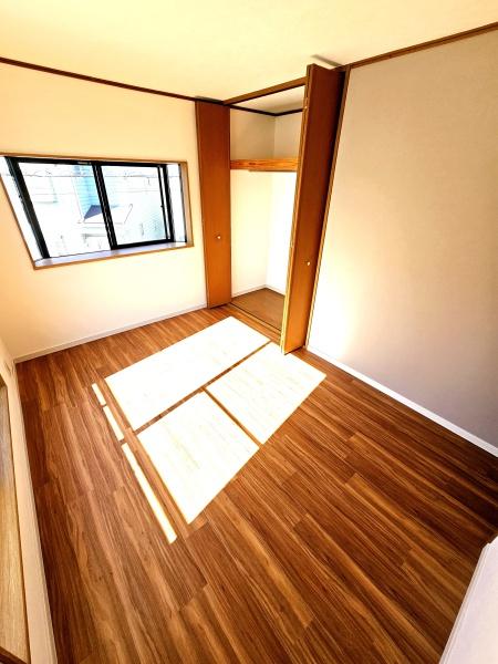 茅ヶ崎市中海岸２丁目の中古一戸建て
