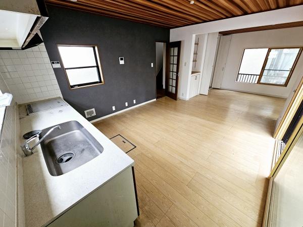 茅ヶ崎市中海岸２丁目の中古一戸建て