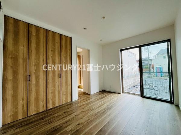 藤沢市亀井野4丁目　新築戸建D号棟　全3棟