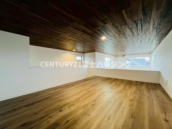 藤沢市亀井野4丁目　新築戸建D号棟　全3棟