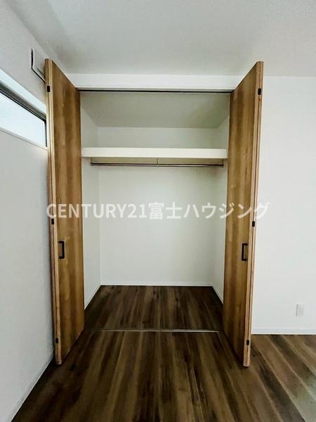藤沢市亀井野4丁目　新築戸建D号棟　全3棟