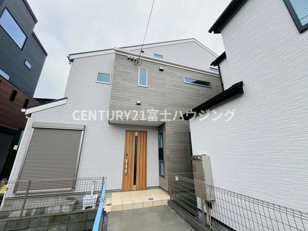 藤沢市亀井野4丁目　新築戸建D号棟　全3棟