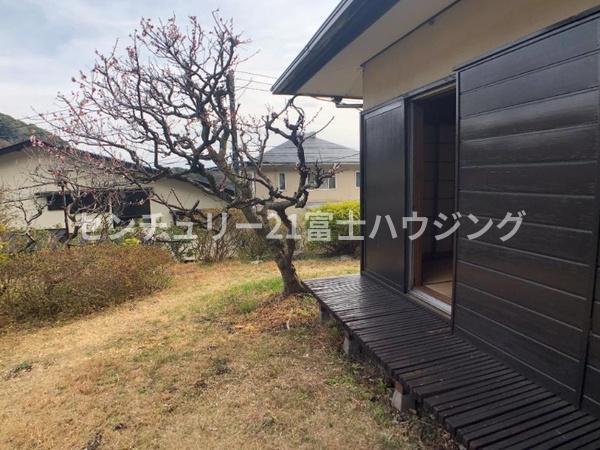 鎌倉市浄明寺4丁目　条件無売地　全1区画