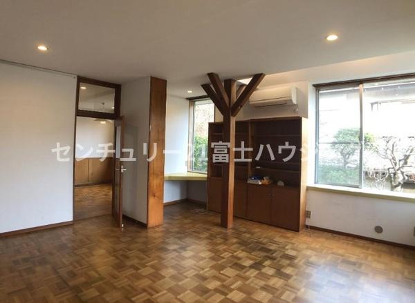 鎌倉市浄明寺4丁目　条件無売地　全1区画
