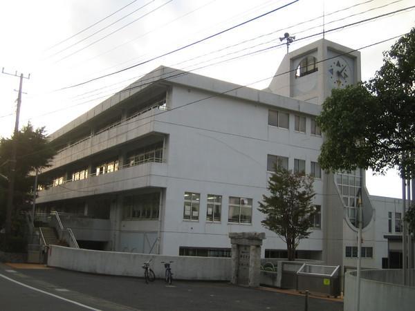 ヴェレーナグラン鎌倉大船瑞景(小坂小学校)