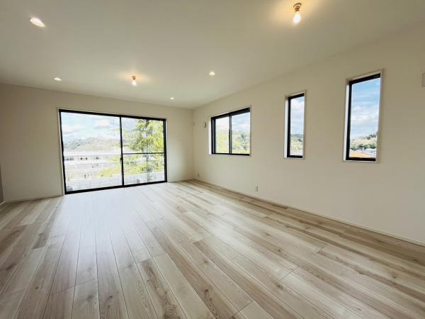鎌倉市今泉2丁目　新築戸建B号棟　全2棟