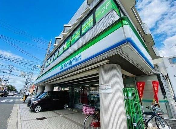 ヴェレーナさがみ野(ファミリーマートさがみ野店)