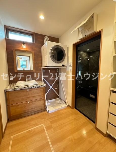 藤沢市大庭　新築戸建2号棟　全2棟