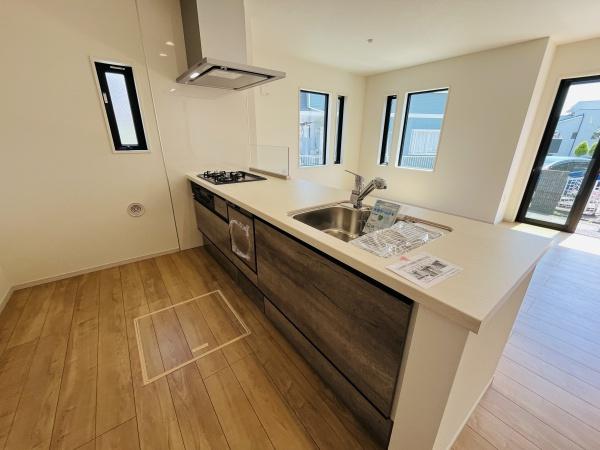 茅ヶ崎市菱沼3期　新築戸建1号棟　全1棟