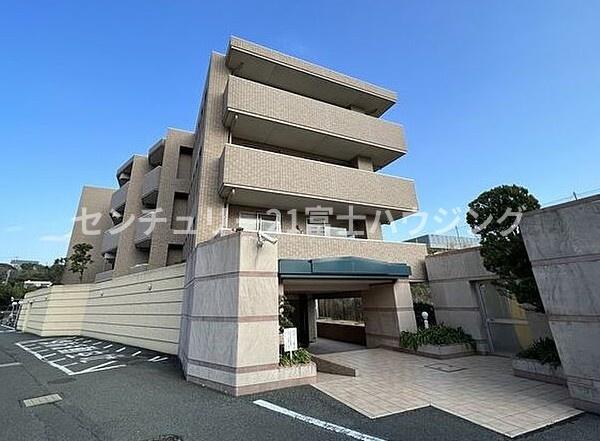 鎌倉七里ガ浜パーク・ホームズ