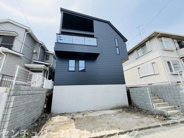 藤沢市本藤沢3丁目　新築戸建　全1棟
