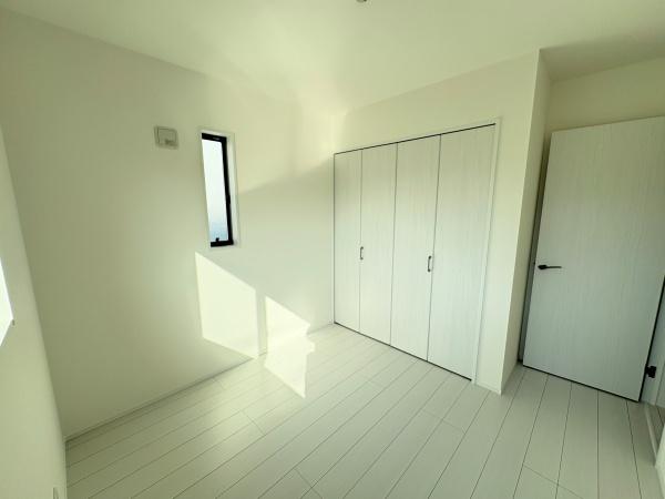 藤沢市辻堂太平台2丁目　新築戸建1号棟　全5棟