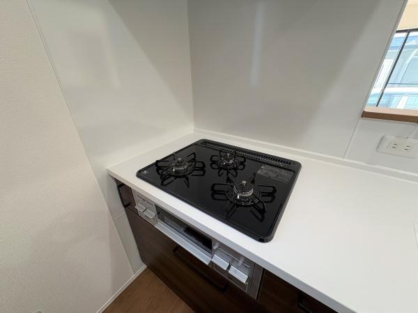 藤沢市辻堂太平台2丁目　新築戸建2号棟　全5棟
