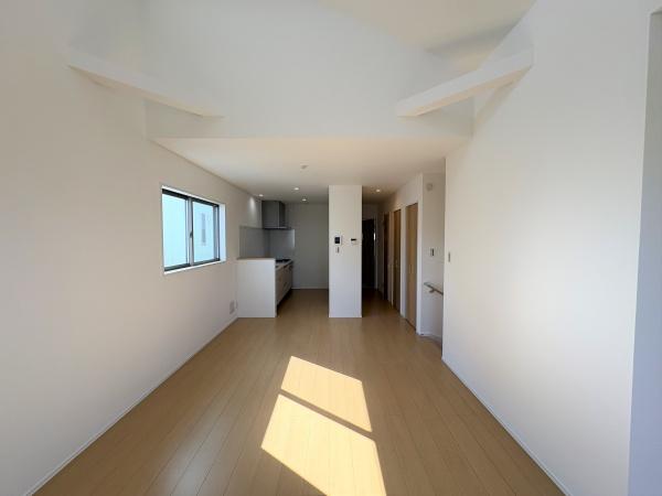 藤沢市辻堂太平台2丁目　新築戸建3号棟　全5棟