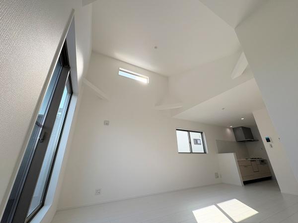 藤沢市辻堂太平台2丁目　新築戸建5号棟　全5棟