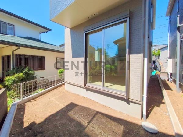 茅ヶ崎市甘沼第13　新築戸建1号棟　全2棟