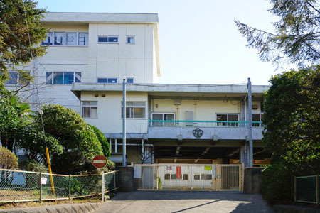 鎌倉市台４丁目の土地(山崎小学校)