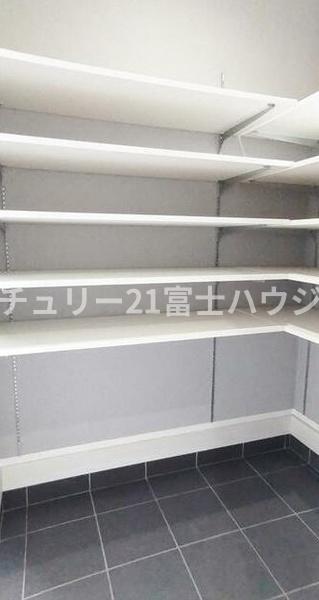 藤沢市渡内4丁目　新築戸建A号棟　全3宅地
