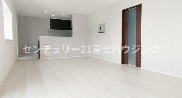 藤沢市渡内4丁目　新築戸建A号棟　全3宅地