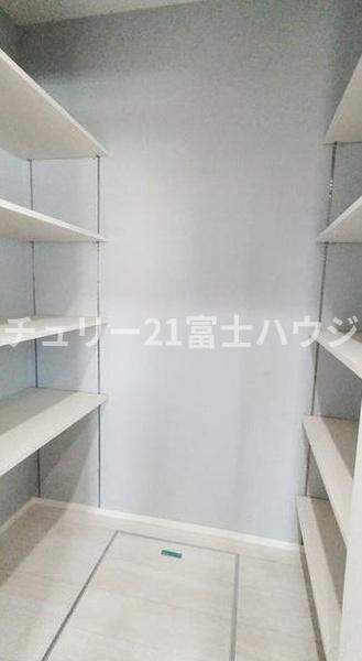 藤沢市渡内4丁目　新築戸建A号棟　全3宅地