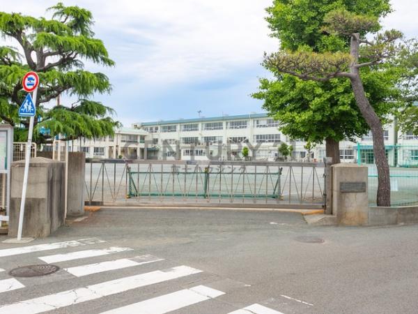 茅ヶ崎市松林2丁目の新築一戸建(松林小学校)