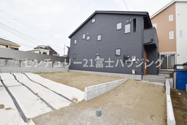 茅ヶ崎市松林２丁目の新築一戸建