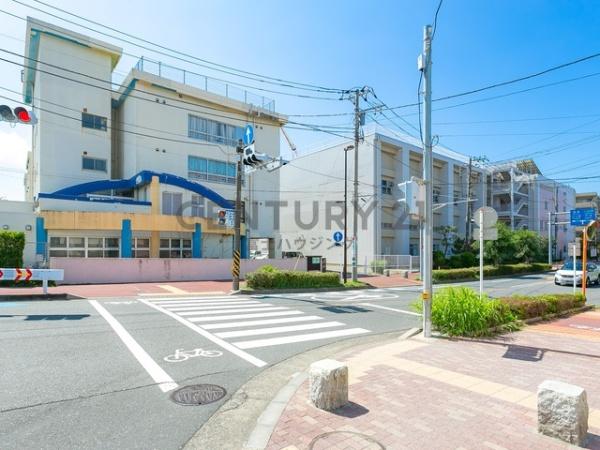 藤沢市鵠沼海岸4期 新築戸建2号棟 全2棟(鵠南小学校)
