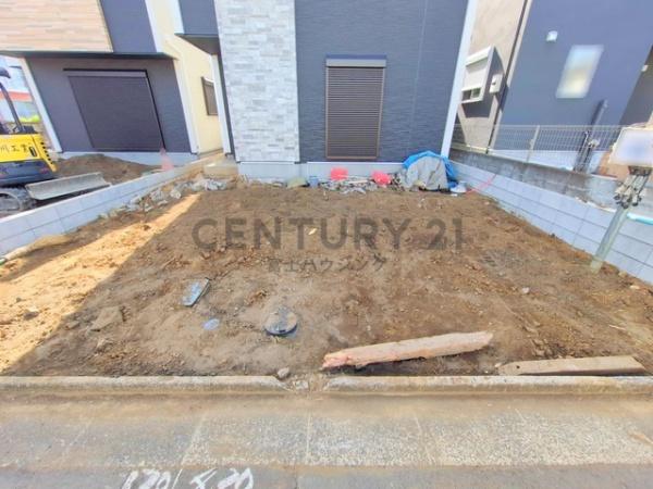 藤沢市鵠沼海岸4期　新築戸建2号棟　全2棟