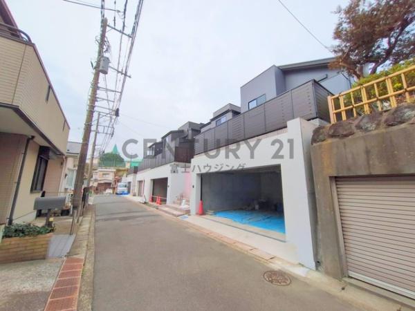 藤沢市藤が岡3丁目　新築戸建B号棟　全2棟