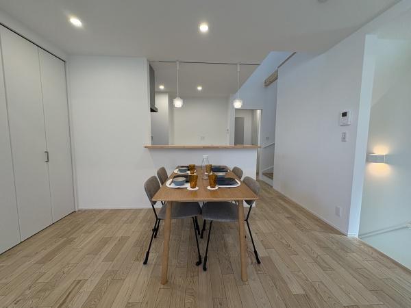 茅ヶ崎市美住町　新築戸建4号棟　全4棟