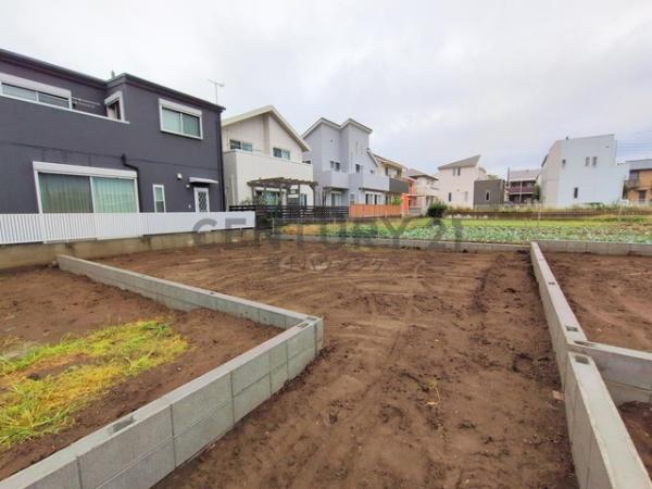 藤沢市鵠沼神明４丁目の土地