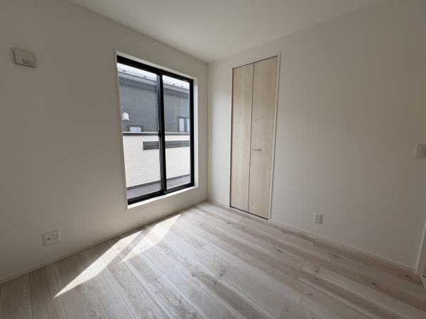 茅ヶ崎市室田307　新築戸建2号棟　全2棟