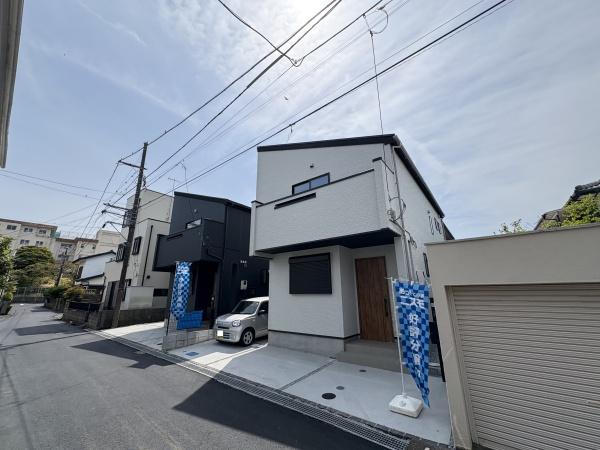 茅ヶ崎市室田307　新築戸建2号棟　全2棟
