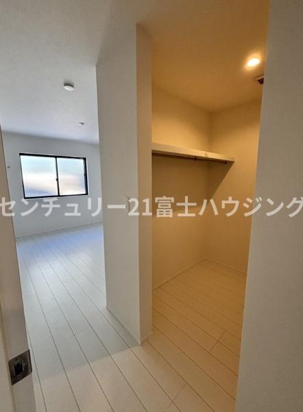 鎌倉市植木　新築戸建　全1棟