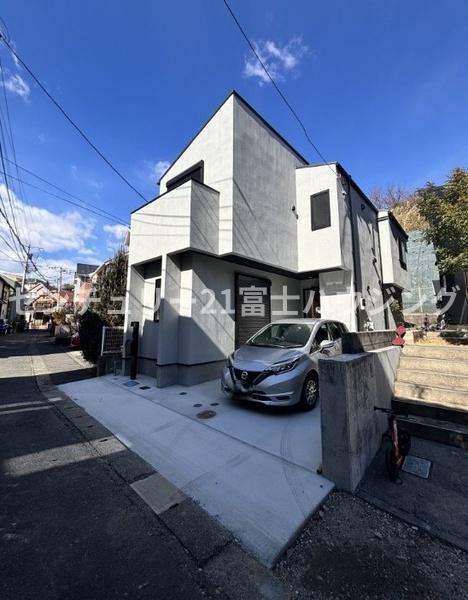 鎌倉市植木　新築戸建　全1棟