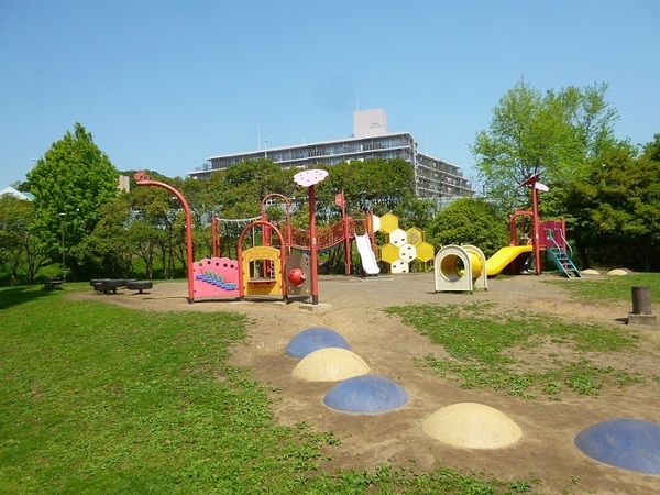 藤沢市白旗3丁目 新築戸建 全1棟(御殿辺公園)
