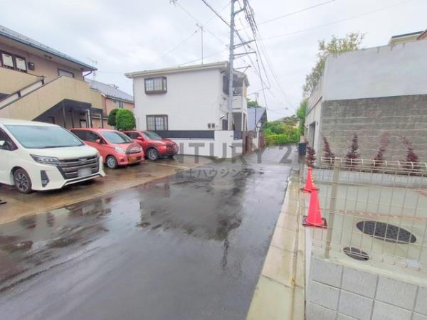藤沢市鵠沼松が岡418　新築戸建2号棟　全4棟