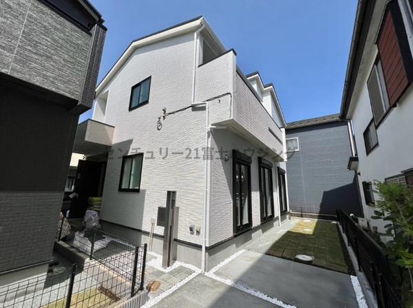 茅ヶ崎市小和田1丁目　新築戸建3号棟　全3区画