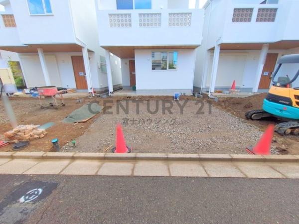 藤沢市本鵠沼4丁目　新築戸建2号棟　全3棟