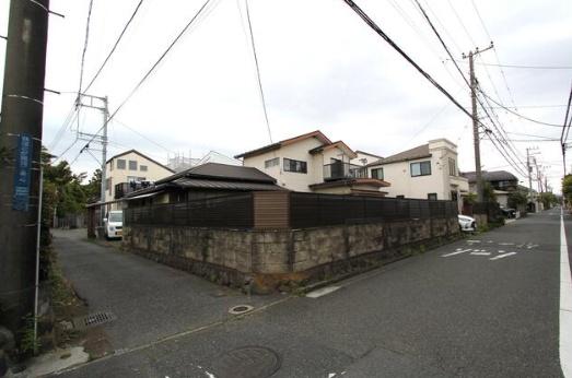 藤沢市鵠沼松が岡4丁目　条件無売地　全1区画