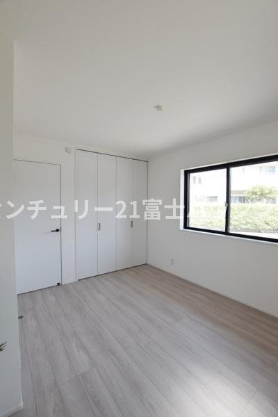 茅ヶ崎市香川７丁目の新築一戸建