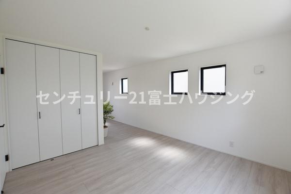 茅ヶ崎市香川７丁目の新築一戸建