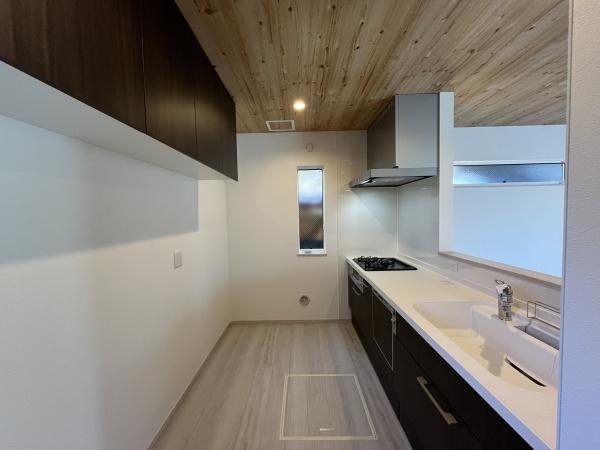 茅ヶ崎市中島　新築戸建　全1棟